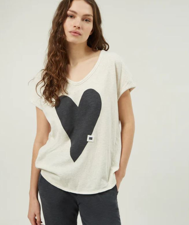 Camiseta 10days corazon gris